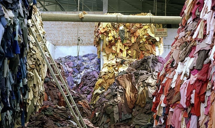  How fast fashion affects the environment